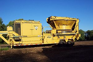 The 400 HP Tub Grinder used to create mulch.